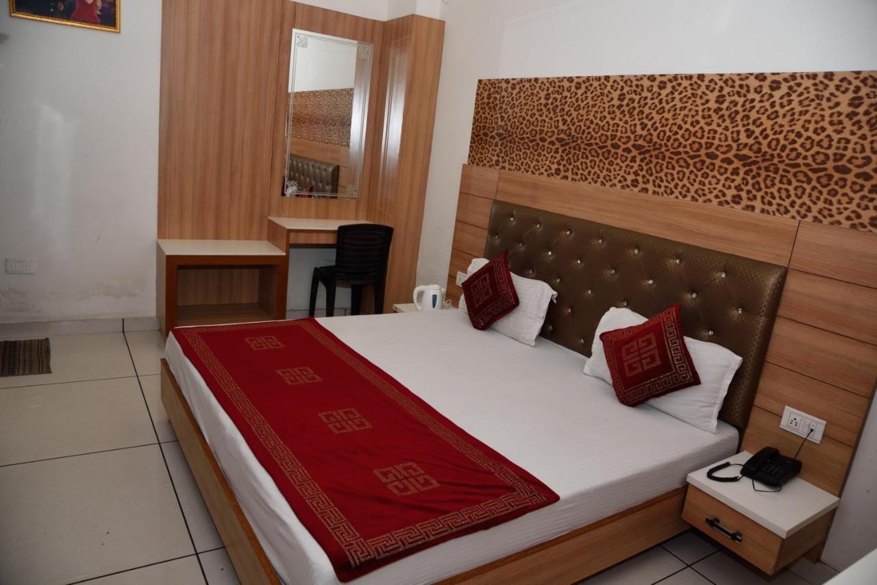 Hotel Robin Inn Amritsar Exteriér fotografie